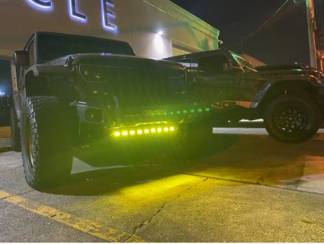 Jeep Wrangler JL/Gladiator JT: ORACLE Skidplate W/Integrated LEDs