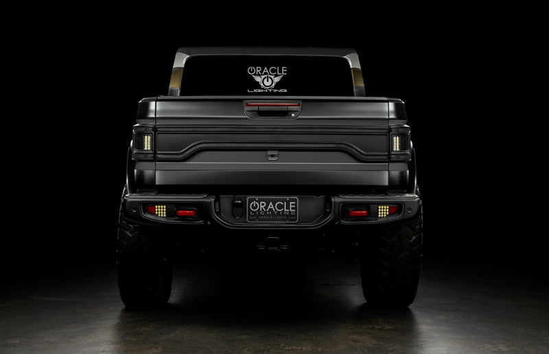 Jeep Gladiator JT: Oracle Racetrack Style Flush LED Tail Gate Panel