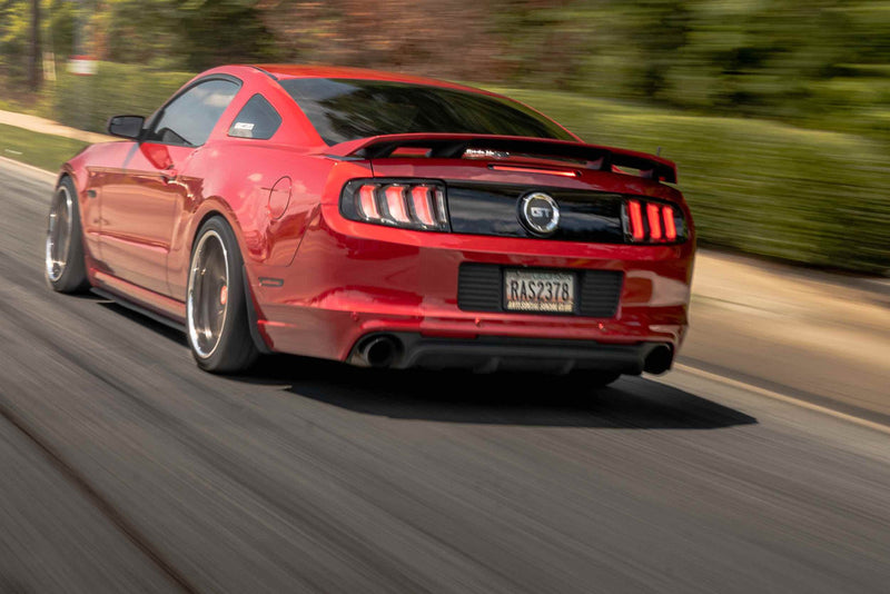 Ford Mustang (2013-2014): Morimoto Facelift XB LED Taillights